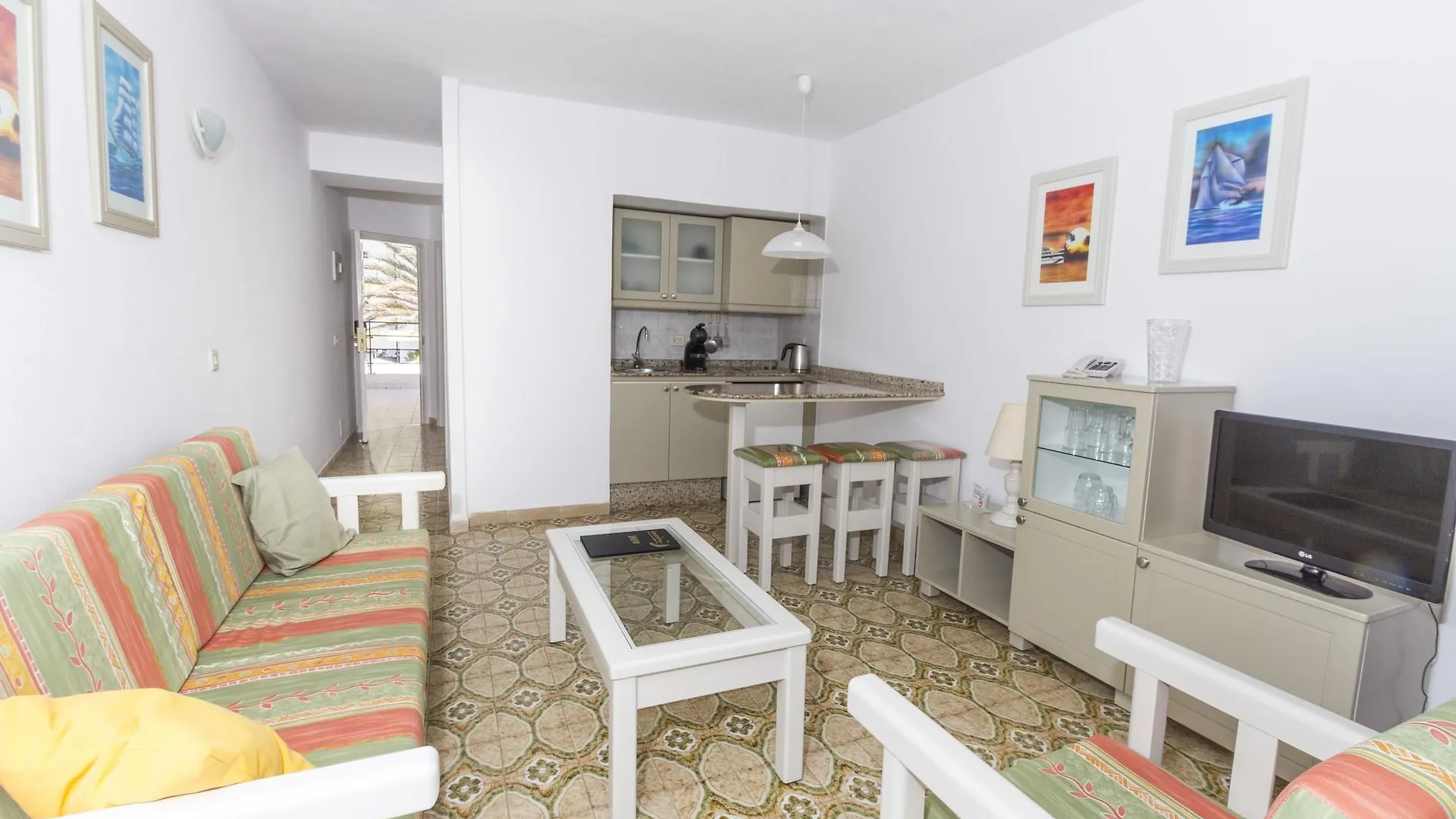 Maritim Playa Aparthotel Playa del Ingles  3*, Playa del Ingles (Gran Canaria) Spain